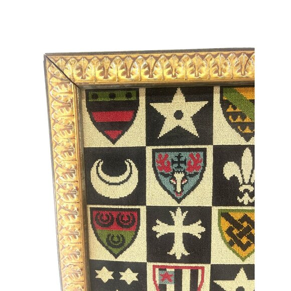 Medieval Shield Heraldry Needpoint Vintage Wall Hanging Framed - Picture 3 of 6